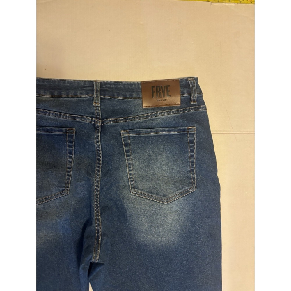 Frye Women's High-Rise Amari Wash Jeans, Blue, Size 10/30. Cuffed Jeans Stretch - Picture 6 of 10